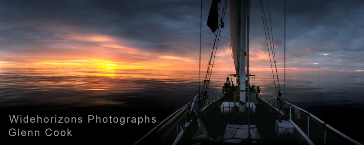 Sunrise at Sea OE90910-1012
